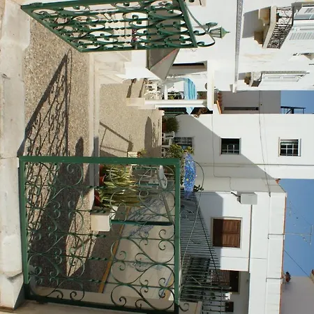 Vila Emilia Konukevi