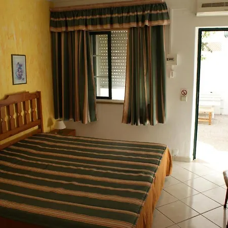 Vila Emilia * Albufeira